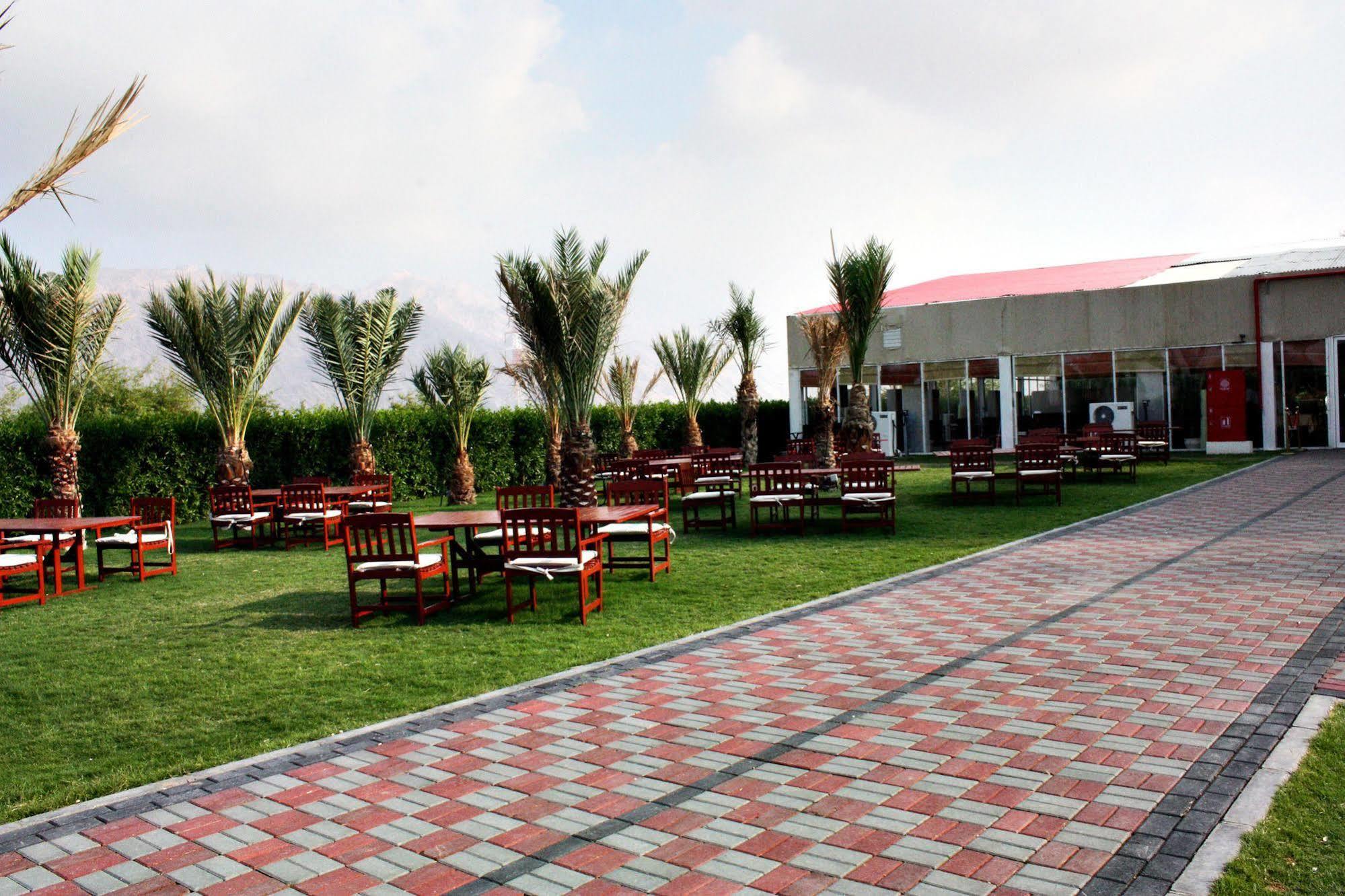 One To One Hotel & Resort Ain Al Faida Al Ain Buitenkant foto