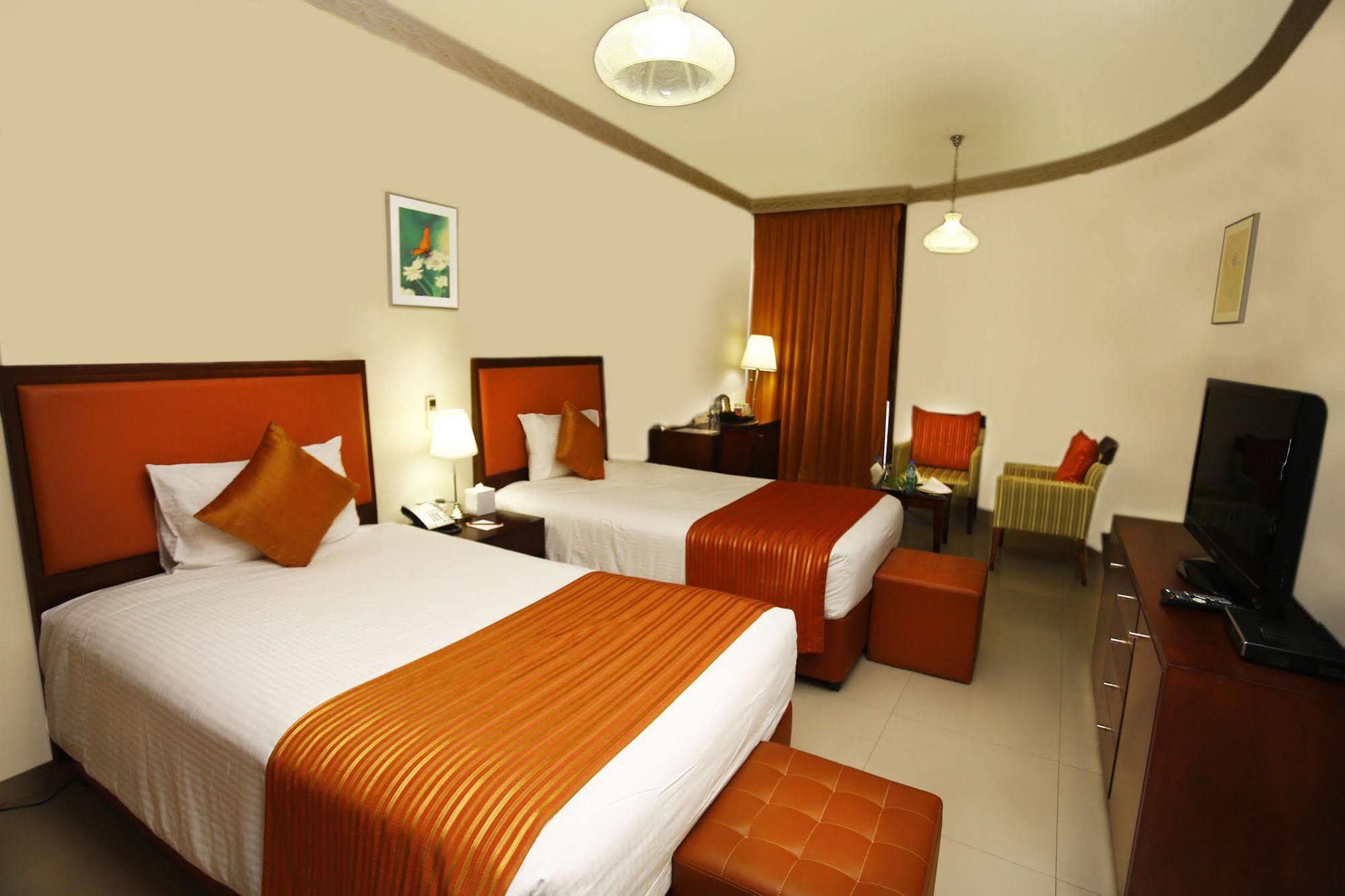 One To One Hotel & Resort Ain Al Faida Al Ain Buitenkant foto