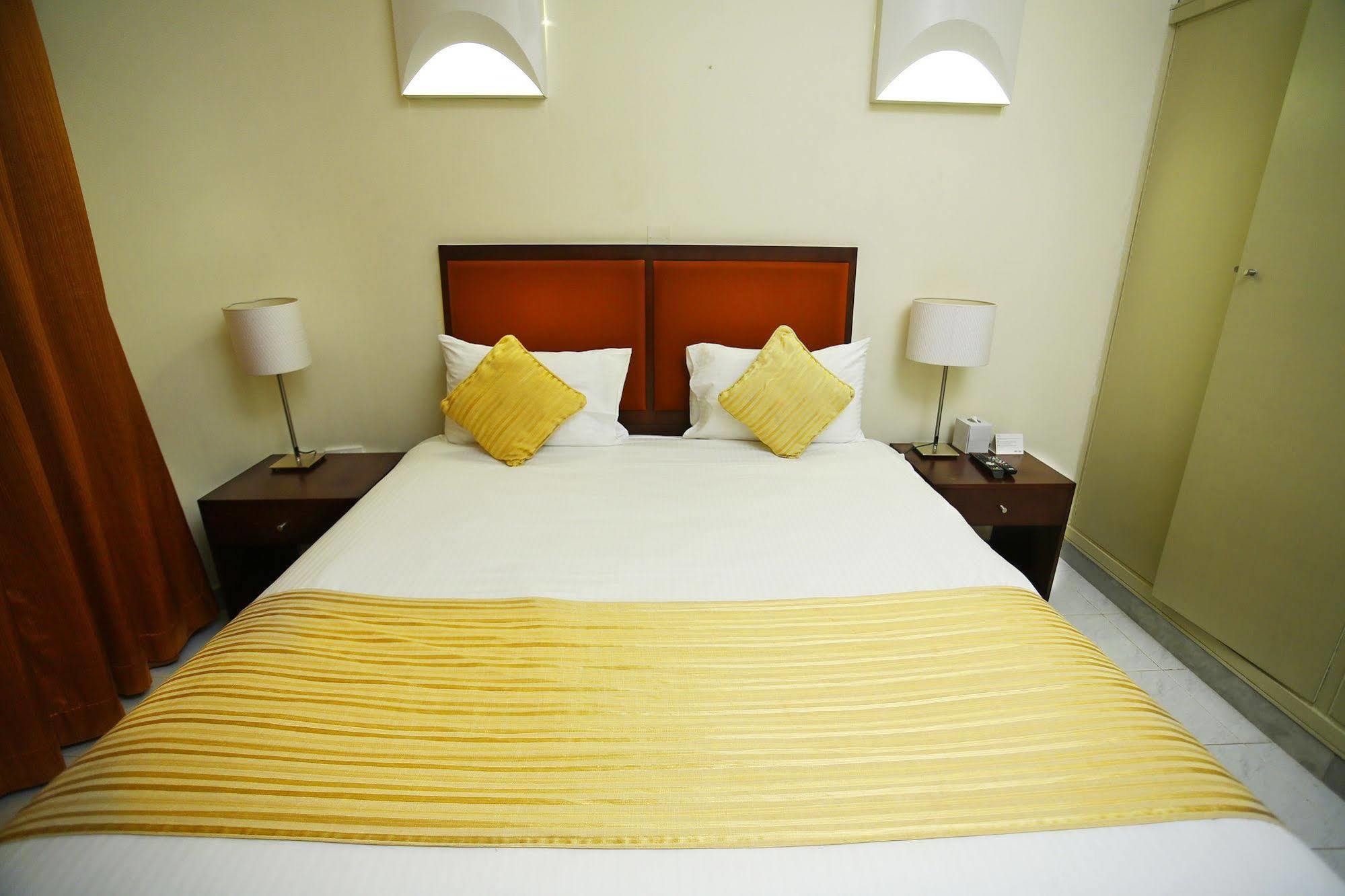 One To One Hotel & Resort Ain Al Faida Al Ain Buitenkant foto