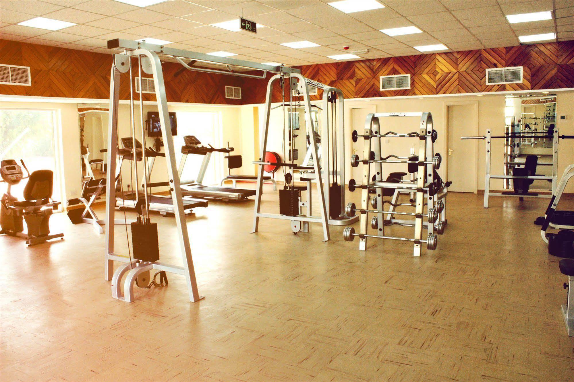 One To One Hotel & Resort Ain Al Faida Al Ain Buitenkant foto