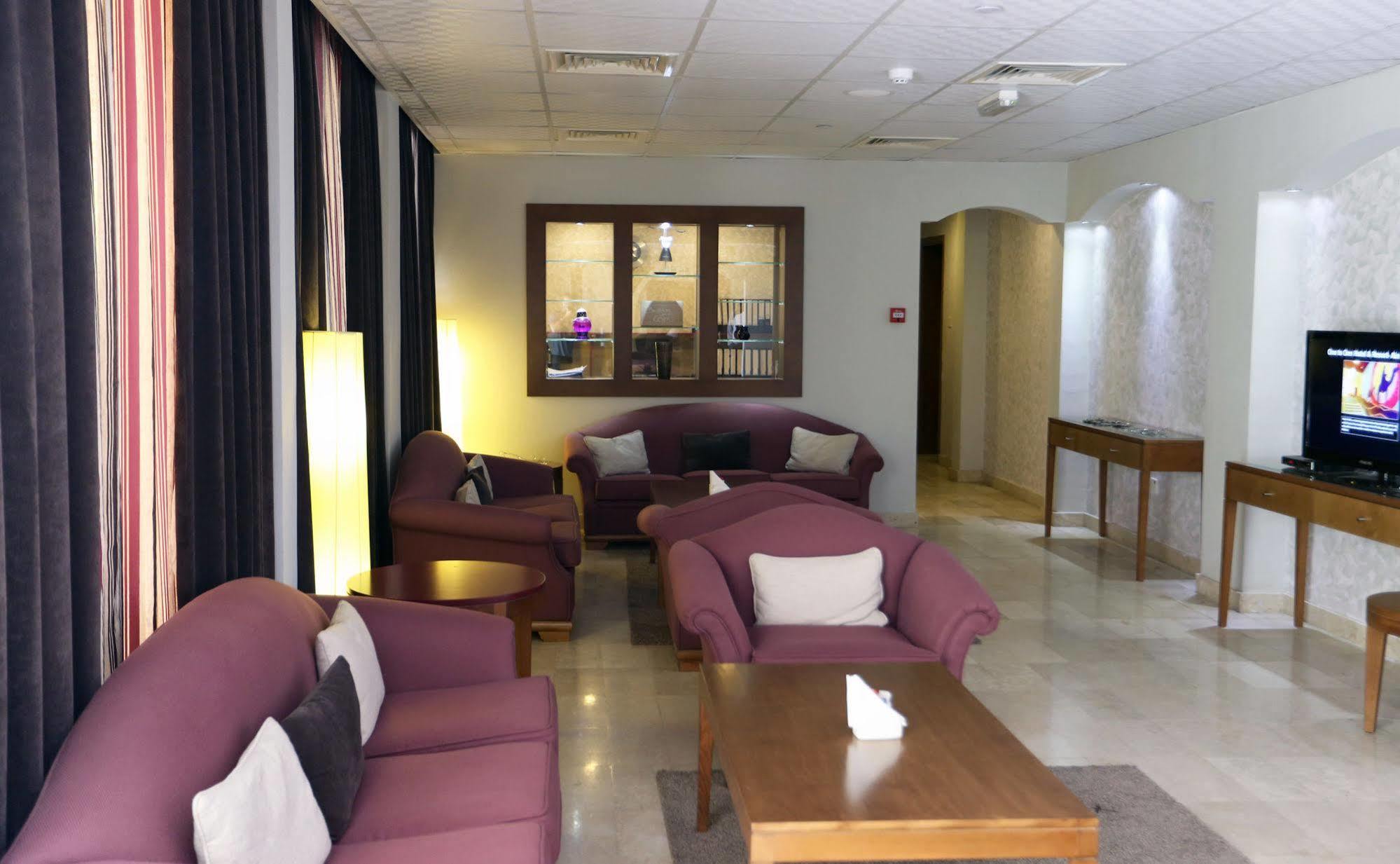One To One Hotel & Resort Ain Al Faida Al Ain Buitenkant foto